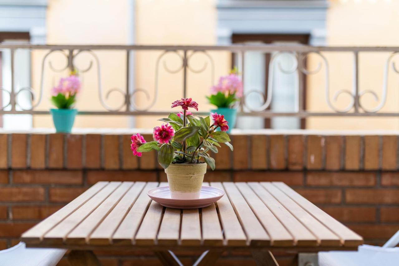 Precioso Apartamento En El Centro De Гранада Екстер'єр фото