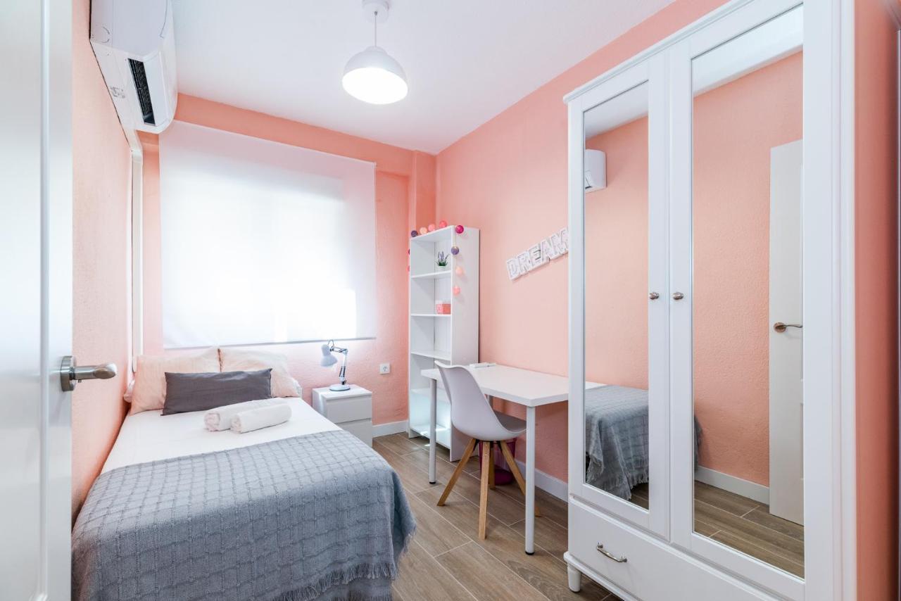 Precioso Apartamento En El Centro De Гранада Екстер'єр фото